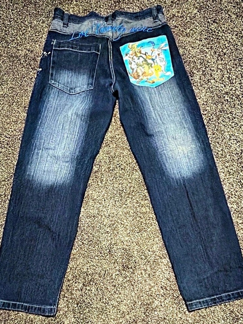 Lot 29 Looney Tunes Group Graphic Pocket Denim Jeans Waist 34 Blue